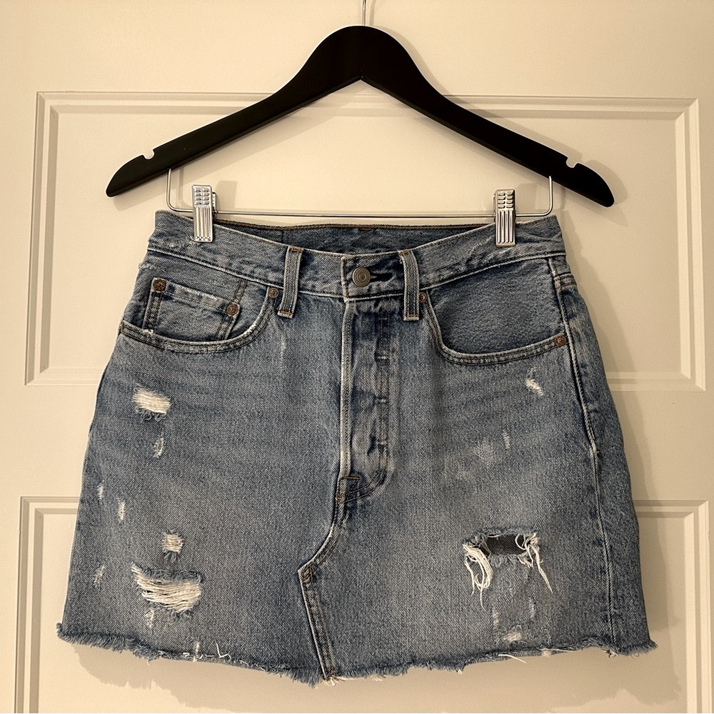 Levi’s Size 27 Distressed Deconstructed Denim Mini Skirt
